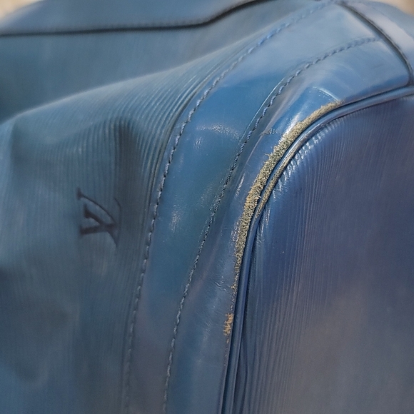 Louis Vuitton Blue Epi Leather Noe Bucket Bag - Picture 8 of 14